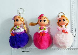 Брелок лялечка з пампоном