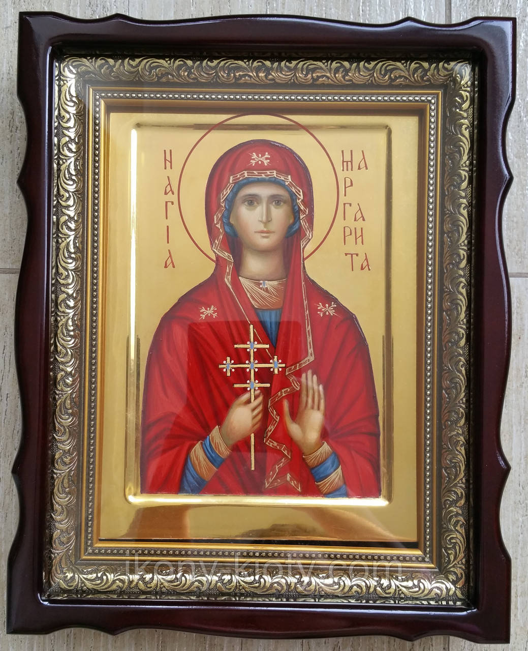 Кіот для ікони Святої Маргарити фігурний.