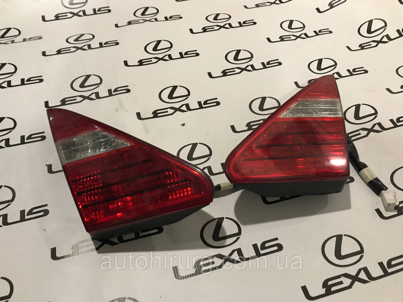 Стоп кришки багажника lexus ls430