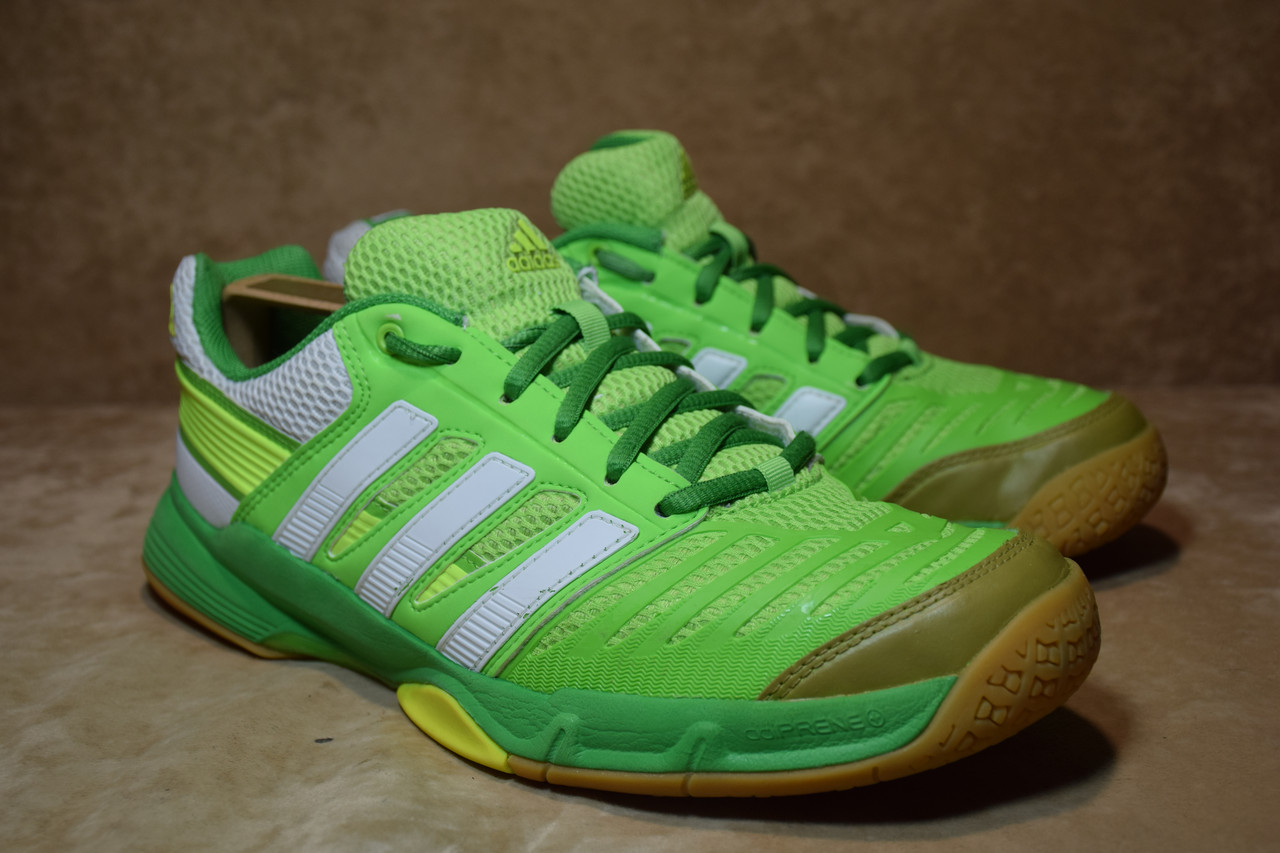 Adidas court sales stabil 10.1