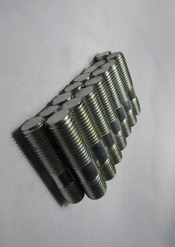 Шпилька М30 з ввинчиваемым кінцем 1,6 d ГОСТ 22036-76, 22037-76