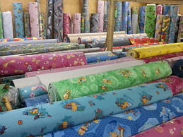 В наявності на нашому складі понад 40 дизайнів дитячого ковроліну в різних ширину.