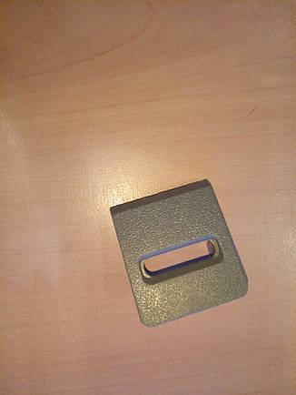 Пластикова заглушка передній панелі біля лобового скла, фото 1