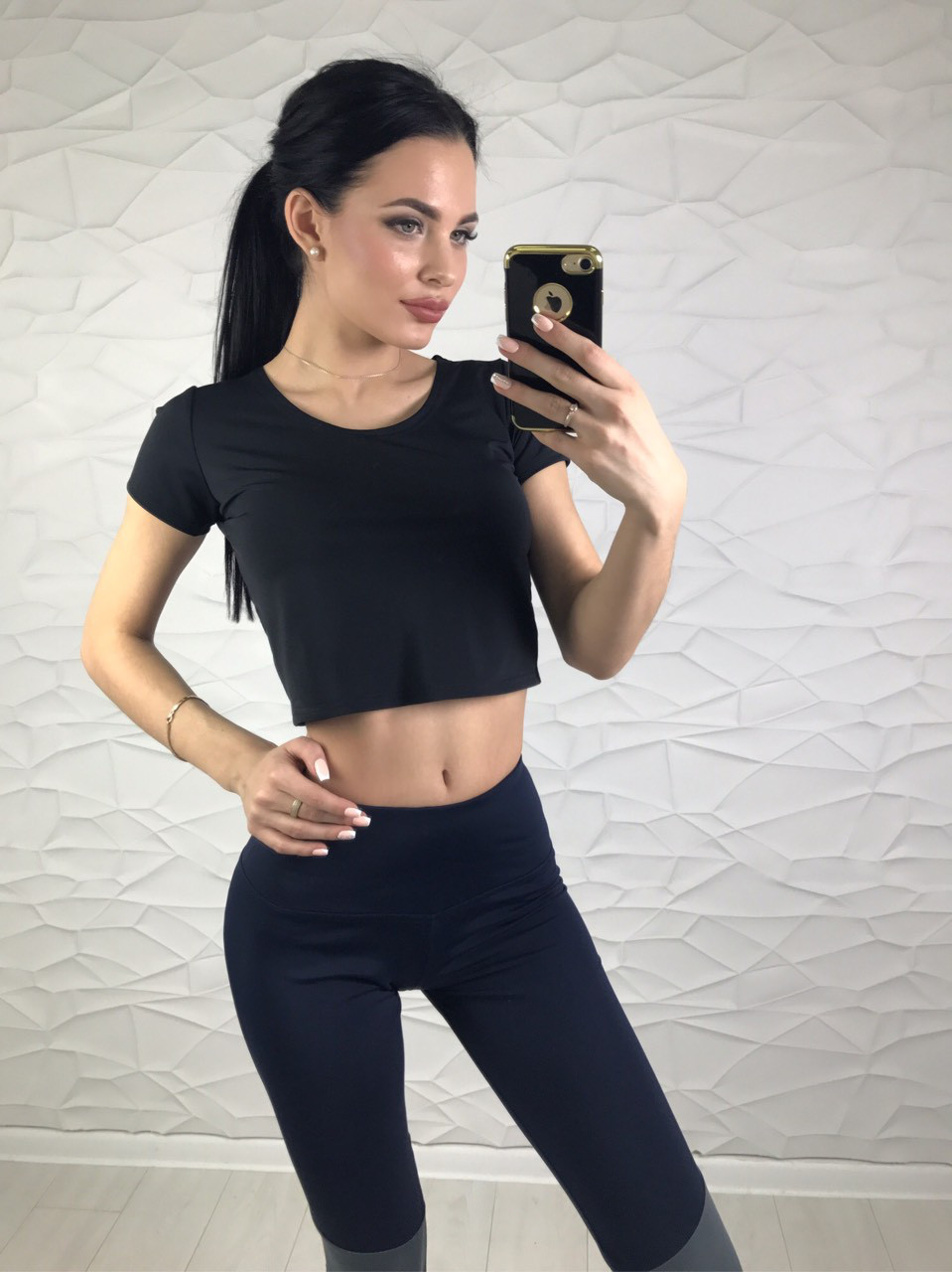 Спортивный женский топик Black: продажа, цена в Киеве. Спортивные ...