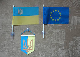 Комплект прапорець України, Євросоюзу та вимпел В-2дк авто