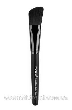 Пензель кутовий/скошений для тональної основи) Angled Foundation Brush M-309 No005 Malva cosmetics, фото 1