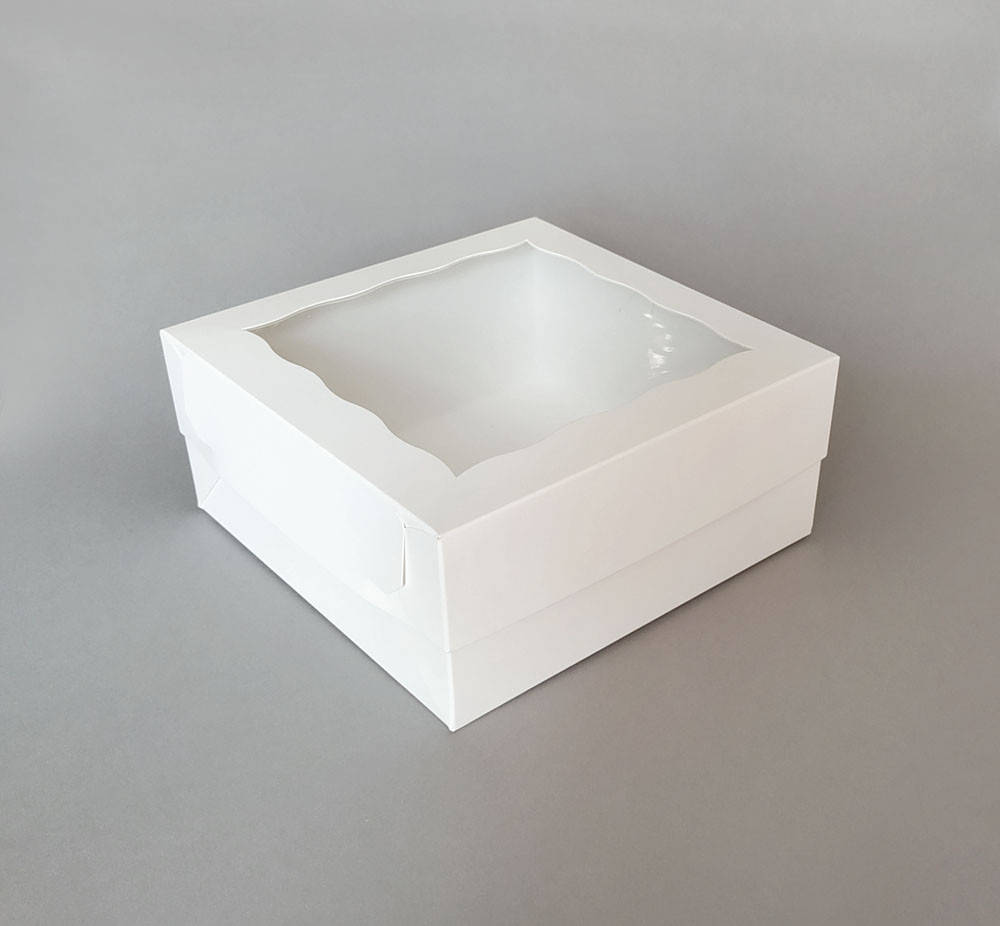 

Коробка подарочная с окошком 200x200x90 мм