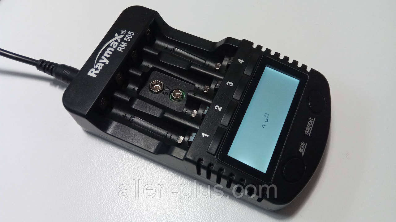 Зарядний пристрій інтелектуальний Raymax RM505(4xAA/4xAAA/КРОНА) Ni-MH/Ni-CD (з тестом місткості)