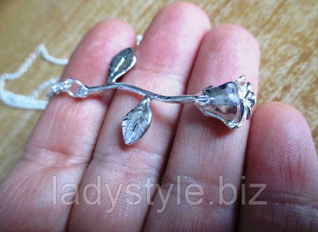 Серебристый кулончик от студии LadyStyle.Biz серьги кольца купить фианиты подарок украшения юбилей новый год