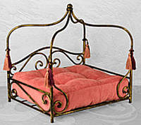 Кованая кровать (лежак) для животных "Диана"