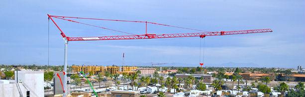 Самохідний кран баштовий Potain Igo, фото 1