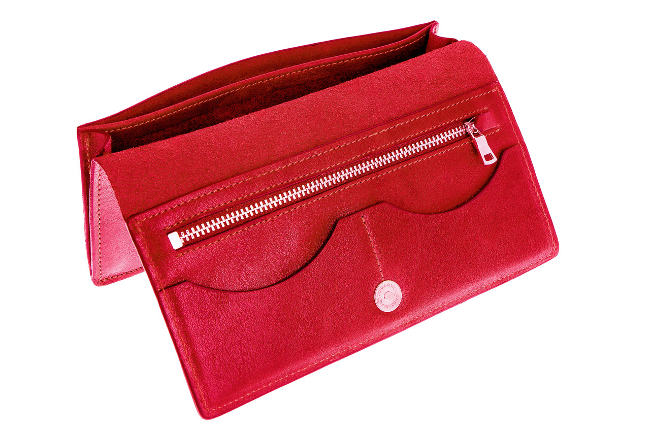 Вертикальний гаманець портмоне червоного кольору жіночий з відділеннями для карток та монет Grande Pelle