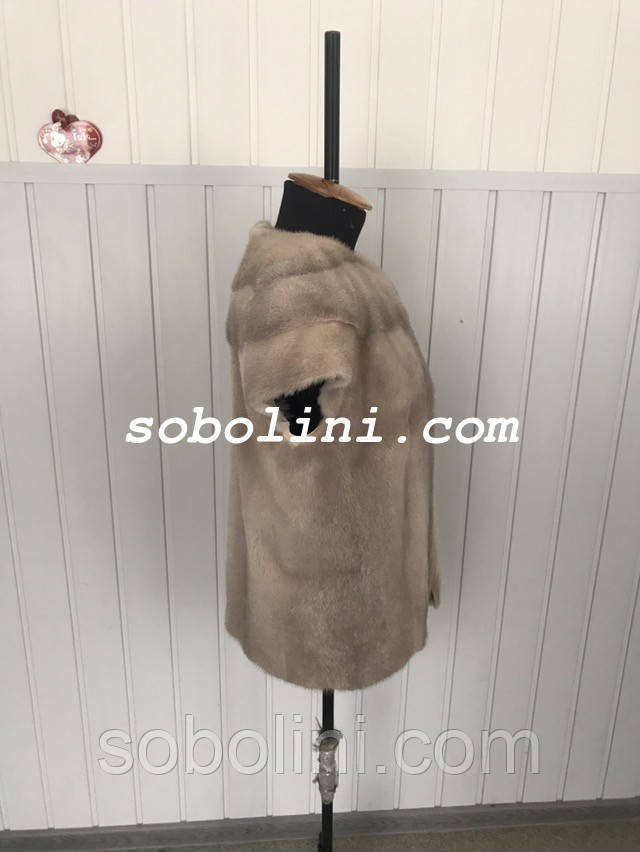 Жилет из норки с инкрустацией рисунка