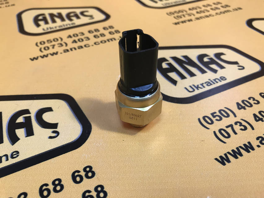 701/80627, 701/80394 Датчик температуры масла КПП на JCB 3CX, 4CX