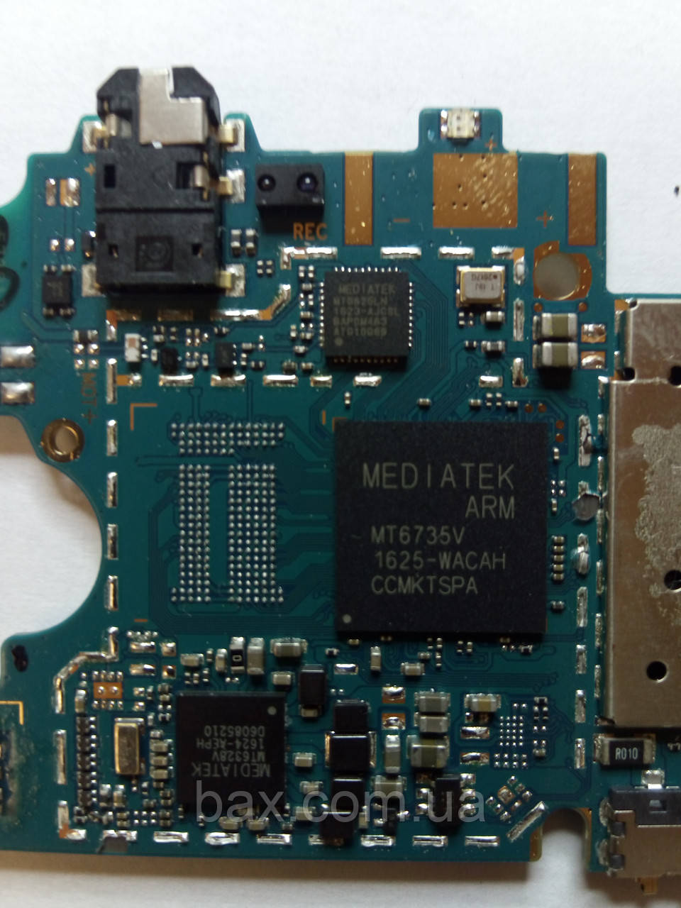 Мікросхема процесора MTK MT6735V-WA, MT6328V На платі Опис