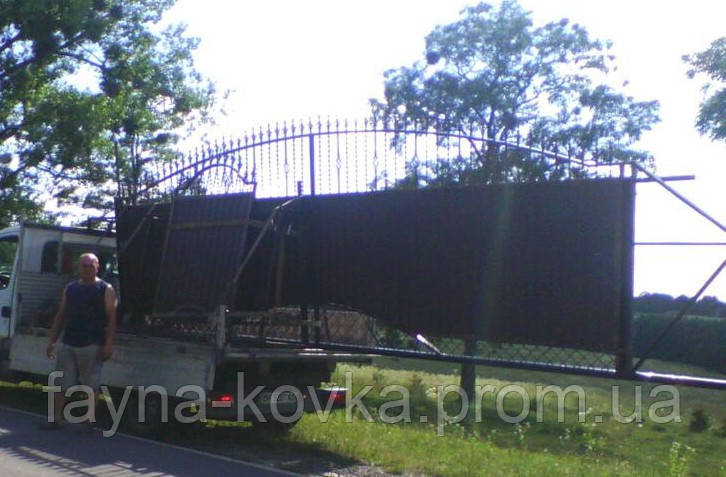 Доставка нашої ковки по Україні.