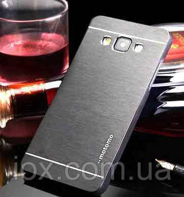 Чорний чохол Motomo на Samsung Galaxy J3 (2015)