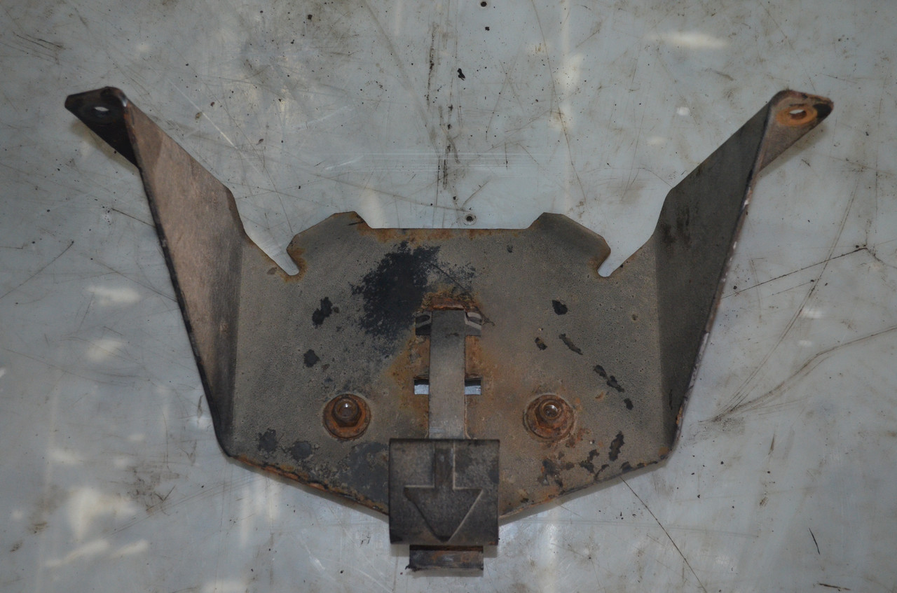 Кронштейн запаски Renault mascott e-3