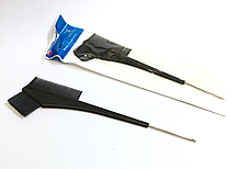 Пензлик чорний із гребінцем і гачком SPL No964048