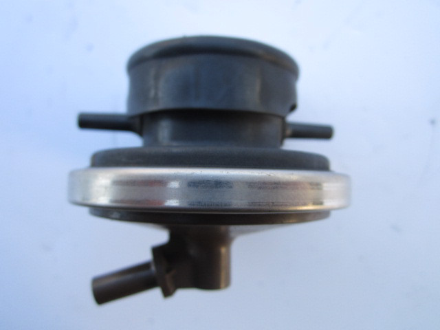 Пневмоклапан системи вентиляції двигуна DENSO 18112-60G00 Suzuki Baleno 1.6 b G16B 1995 - 2002 Vitara