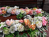 Гірлянда зі штучних квітів у ніжних весняних кольорах., фото 2