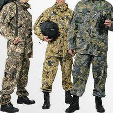 Одяг для полювання й риболовлі