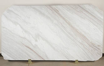 Мармур SKY WHITE 30 мм сляб білий з жовто-сірим