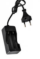 Зарядний пристрій на 2 акумулятора 18650 3,7 v з кабелем