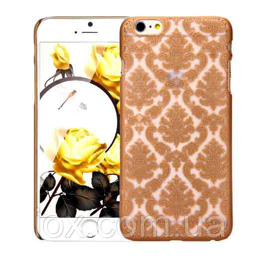Золотий пластиковий ажурний чохол для Iphone 6/6S