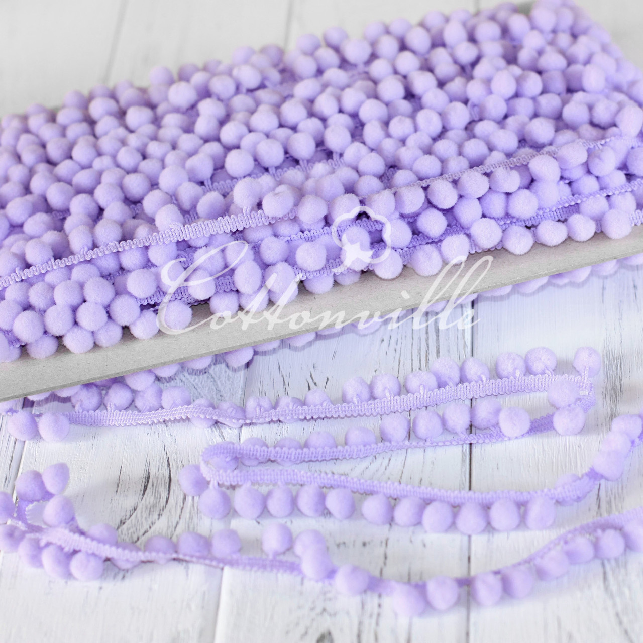 Тасьма з помпонами 10 мм БУЗКОВА (залишок 0.55 м)