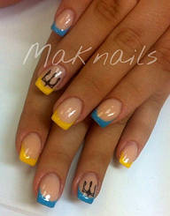 Работы мастеров  выполнены в сети салонов  MakNailS 6