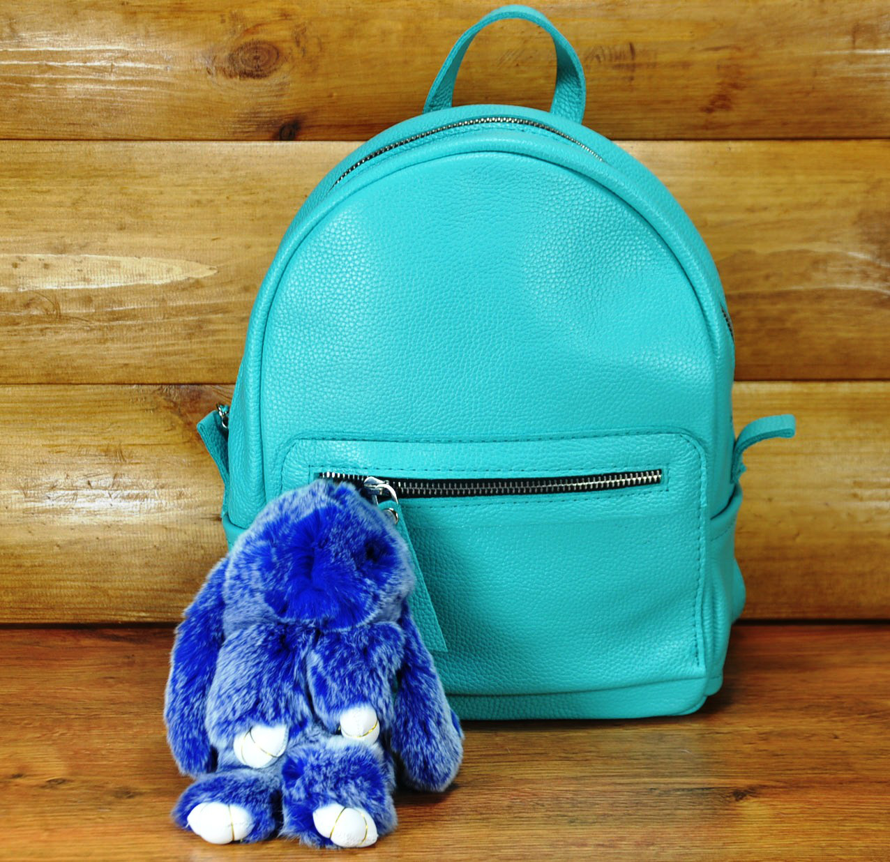 Хутряний брелок кролик синій з білим, фото 1