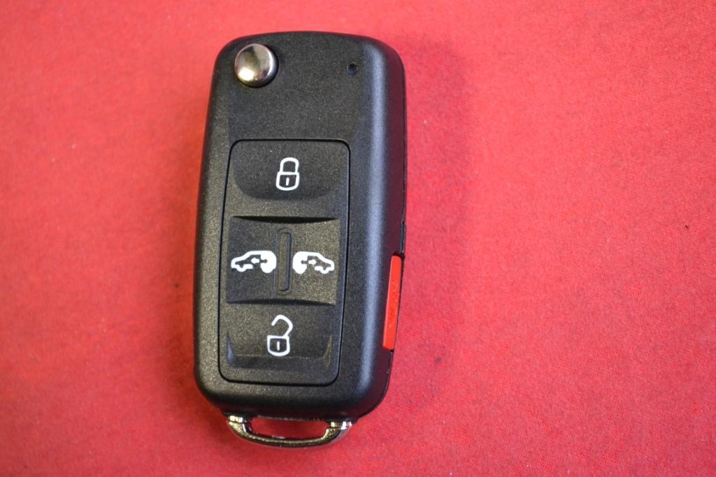 Корпус ключа Volkswagen Multivan, Caravelle, Caddy, з 2010 р. на 5 кнопок