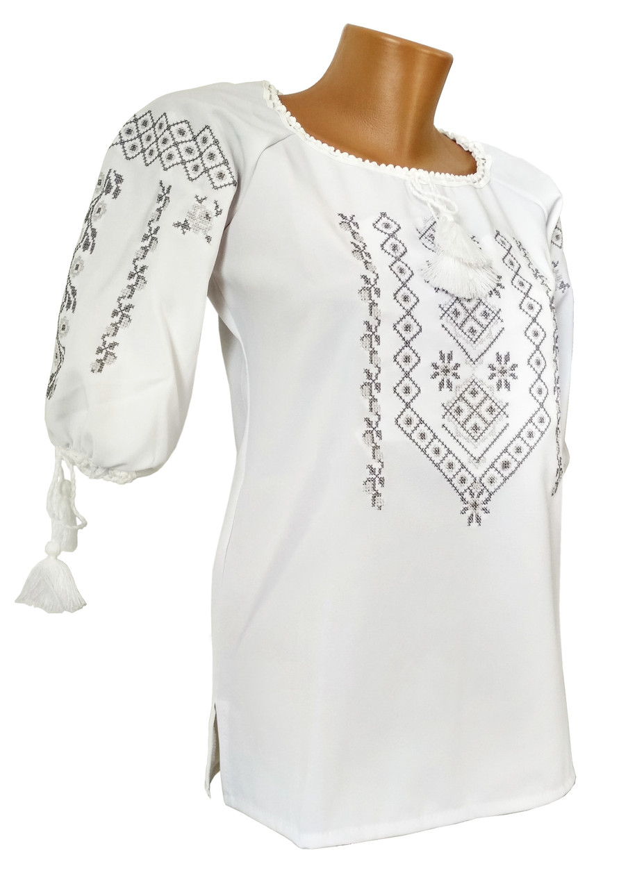 Красивая женская вышиванка с геометрическим орнаментом в белом цвете ткани «Мадонна» - фото 3 - id-p283344167
