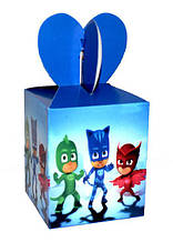 Коробка подарункова картонна в стилі " Герої в масках" 18 см. * 8.5 см.
