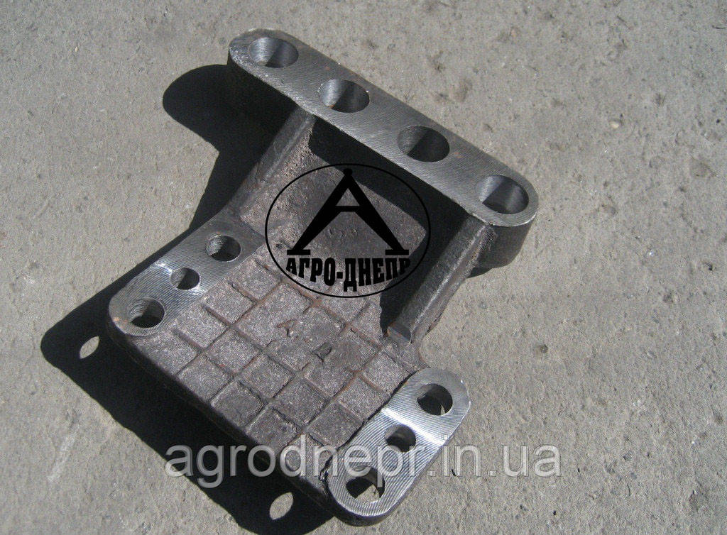 Кронштейн гидроцилиндра поворота Ц-50 на трактор МТЗ-80 Ф80-3001011 ...