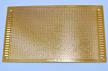 Плата макетна 90х150мм гетінакс (п'ятачки з отворами) Китай