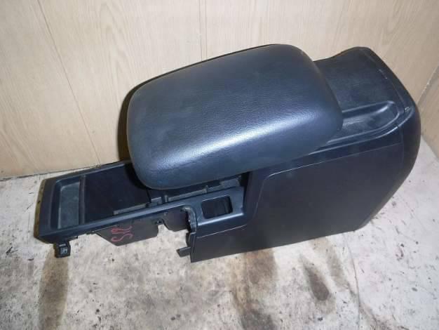 Центральна консоль Subaru Outback, Legacy B13 03-08, 2.5, 92113AG01AWA