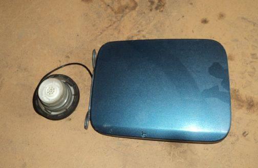 Лючок бензобака Subaru Outback, Legacy B13 03-08, 2.5, 57601AG01A9P