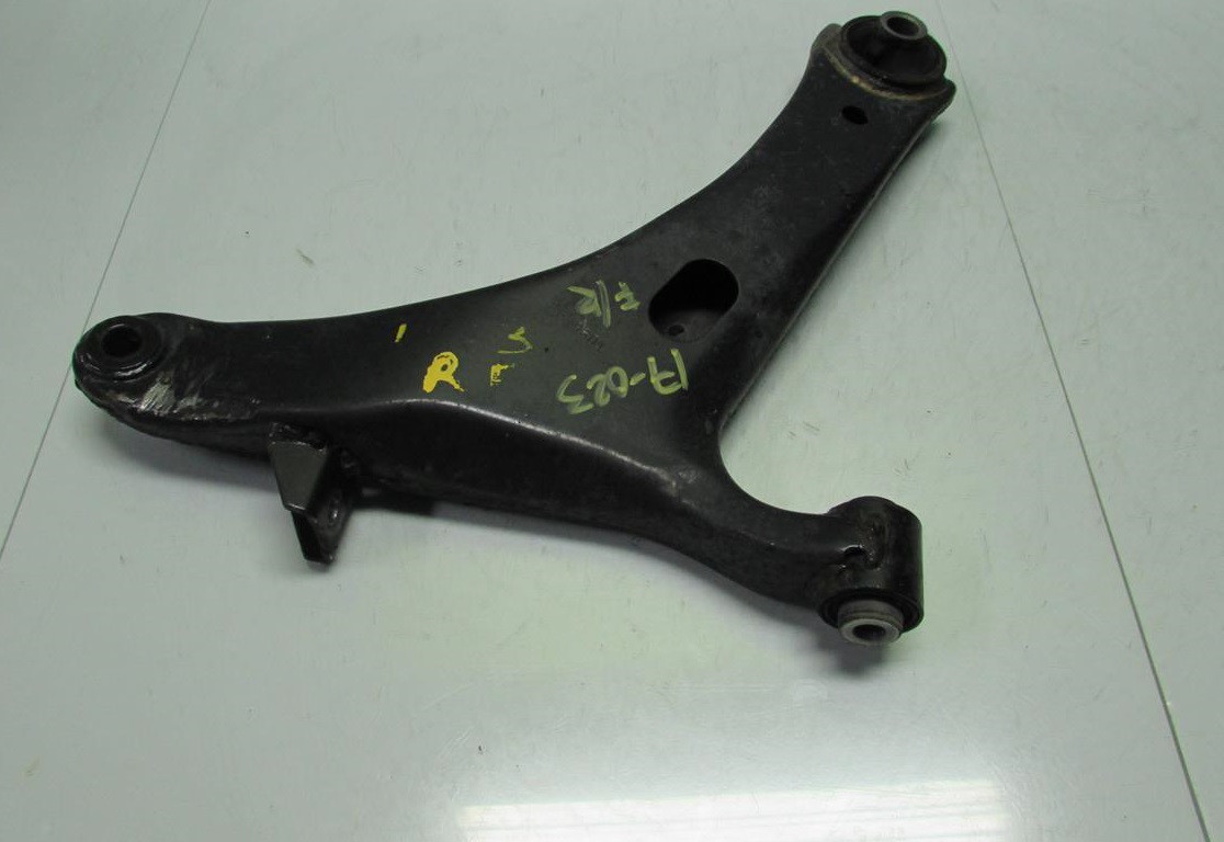 Важіль передній правий Subaru Outback, Legacy B13 03-08, 20202AG02C