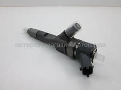 Форсунка на Рено Майстер II 01-> 1.9 dCi — RENAULT (Оригінал) - 166000262R