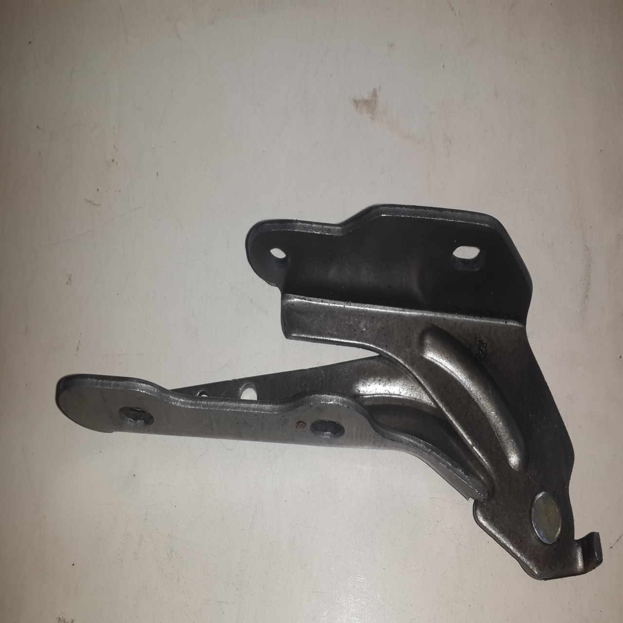 Петля капота в зборі правий Ланос, 96304580, фото 1