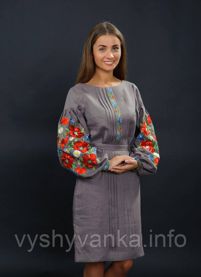 Льняное платье с вышивкой Льняное платье с вышивкой
