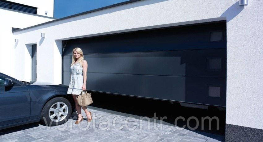 Автоматичні секційні ворота Hormann Renomatic на отвір 3000 x 2500 з автоматикою ProMatic 3, фото 1