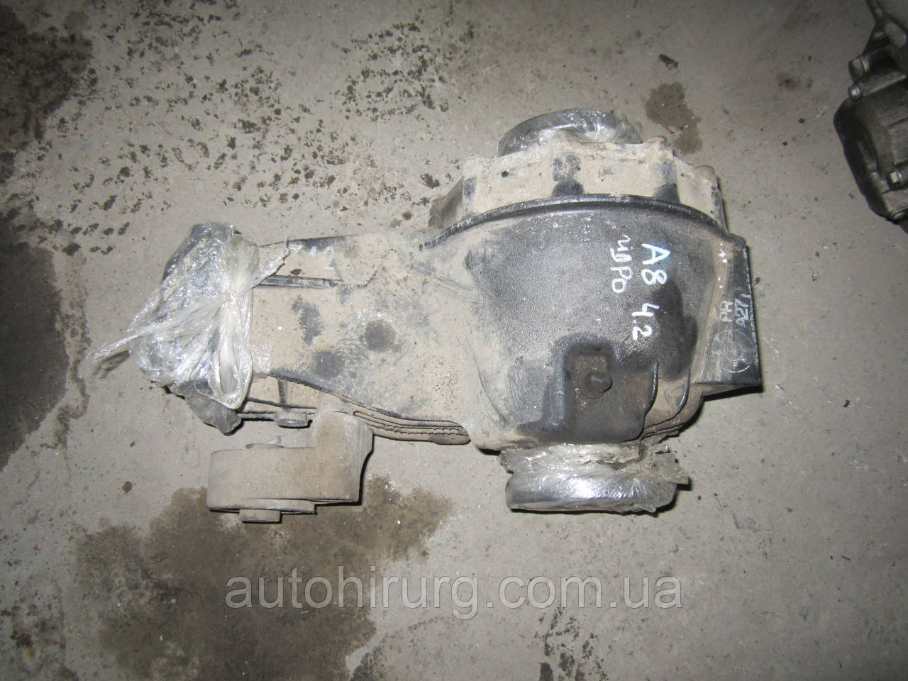Редуктор заднього моста AUDI A8 D2 (1R525053E)