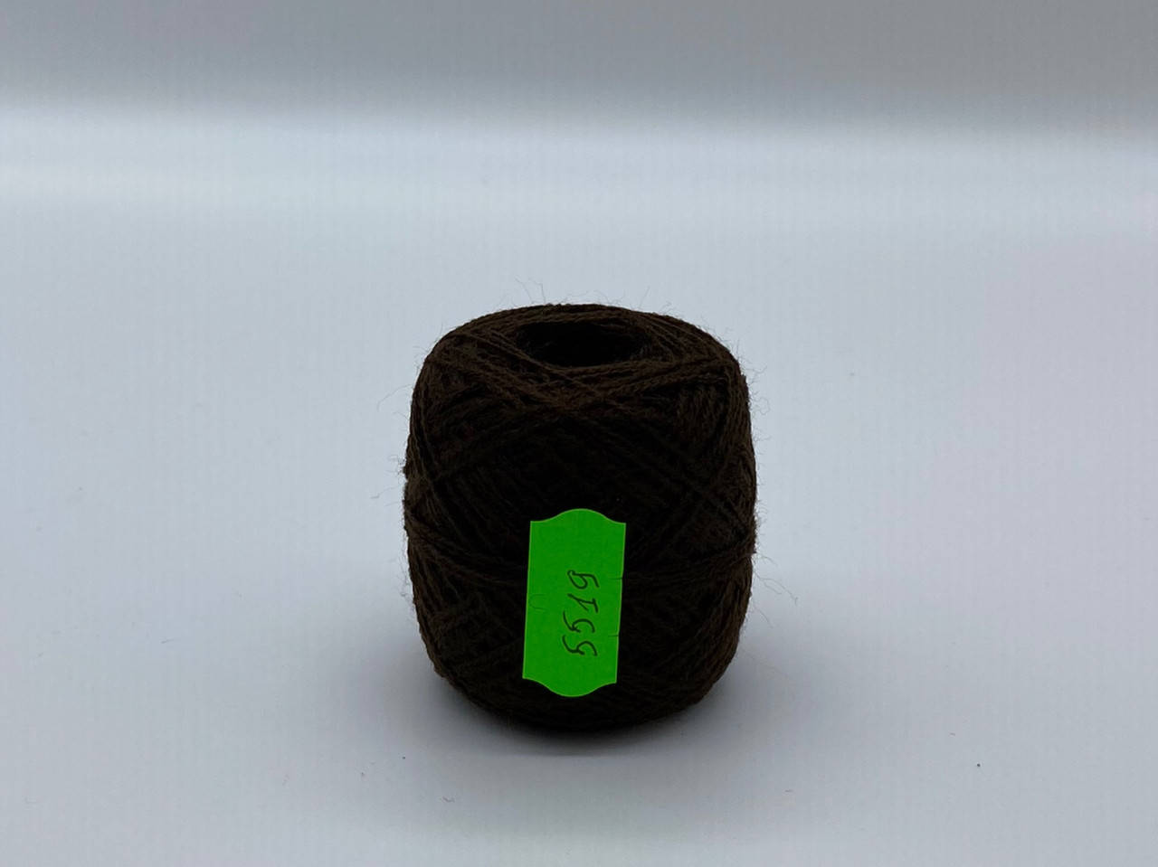 

Нитка акрилова 10 гр. коричнева шоколадна 5519, Коричневый