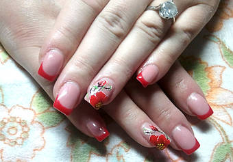 Работы мастеров  выполнены в сети салонов  MakNailS 25