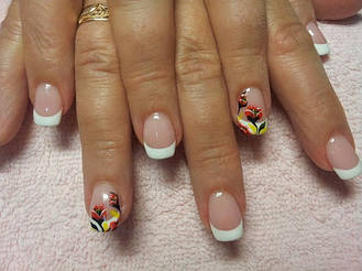 Работы мастеров  выполнены в сети салонов  MakNailS 43