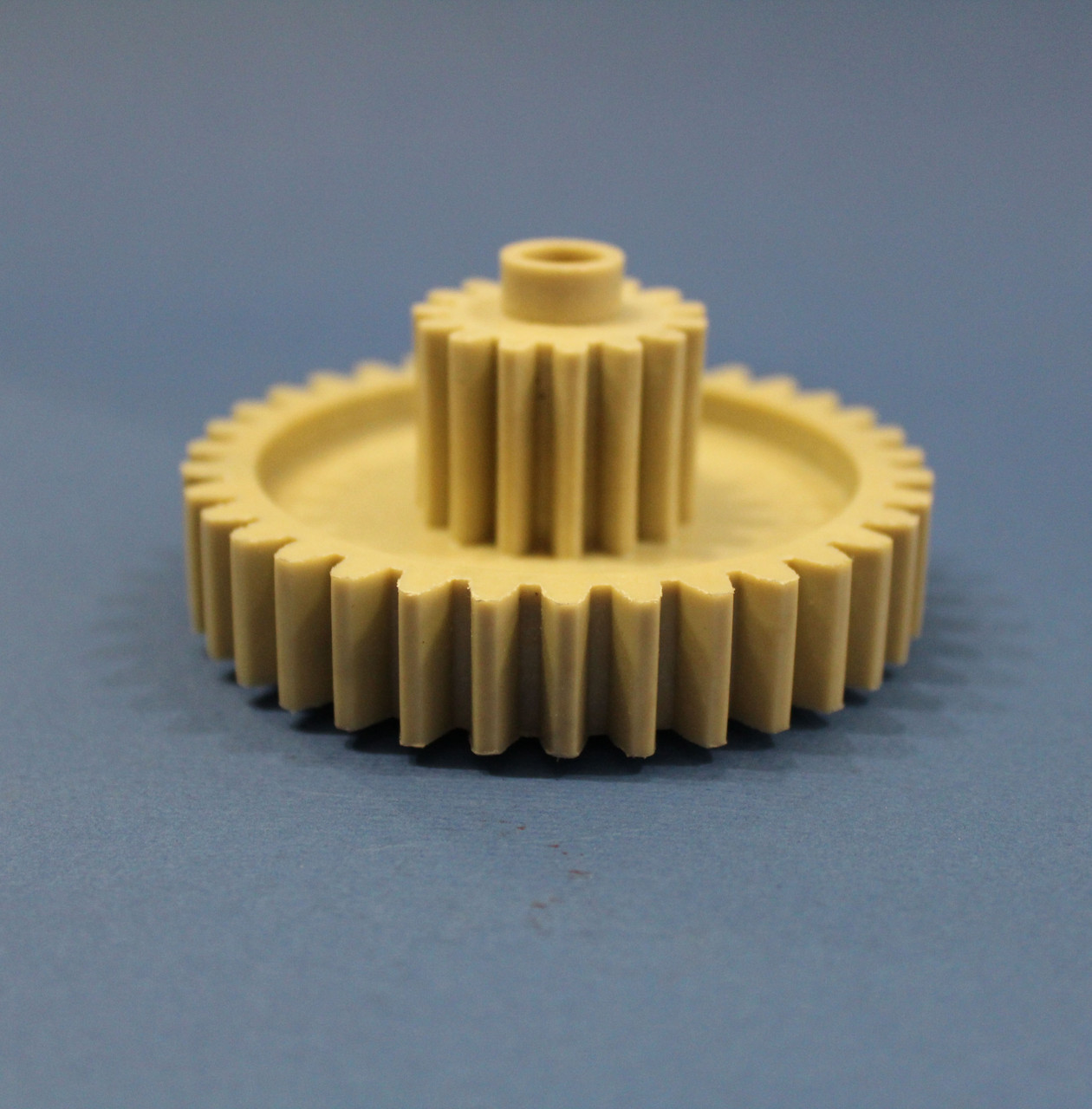 Шестерня редуктора м'ясорубки Vitek середня (Україна)