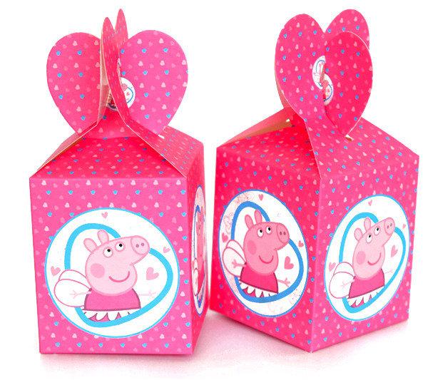 Коробка дитяча подарункова картонна в стилі "Свинка Пеппа" 18 див. * 8.5 див.
